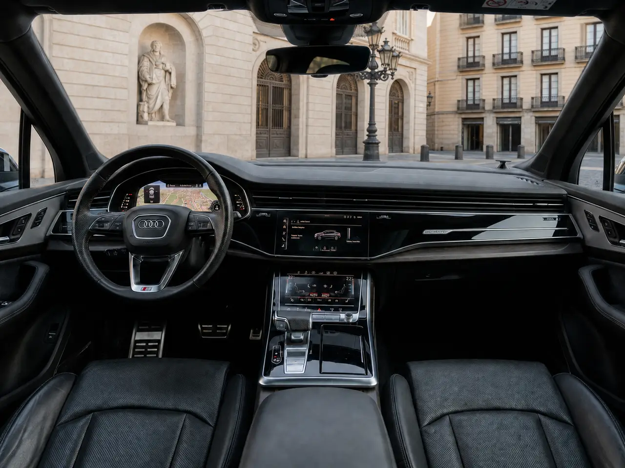 Audi SQ7 7seater 2023, interior — Rome Luxury Car Rental, Rome. The Audi SQ7 pairs 530 hp with seven seats, a rare combination in this segment and one…