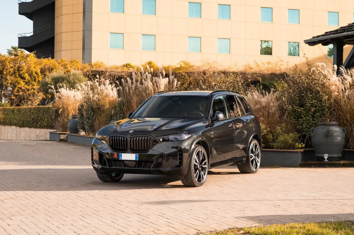 Rome Luxury Car Rental, Rome — luxury car rental, about