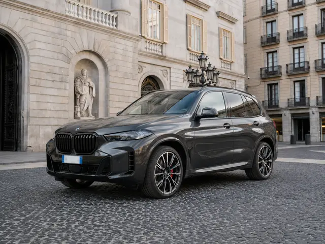 BMW X5 M-pack 30d 2025 — Rome Luxury Car Rental, Roma