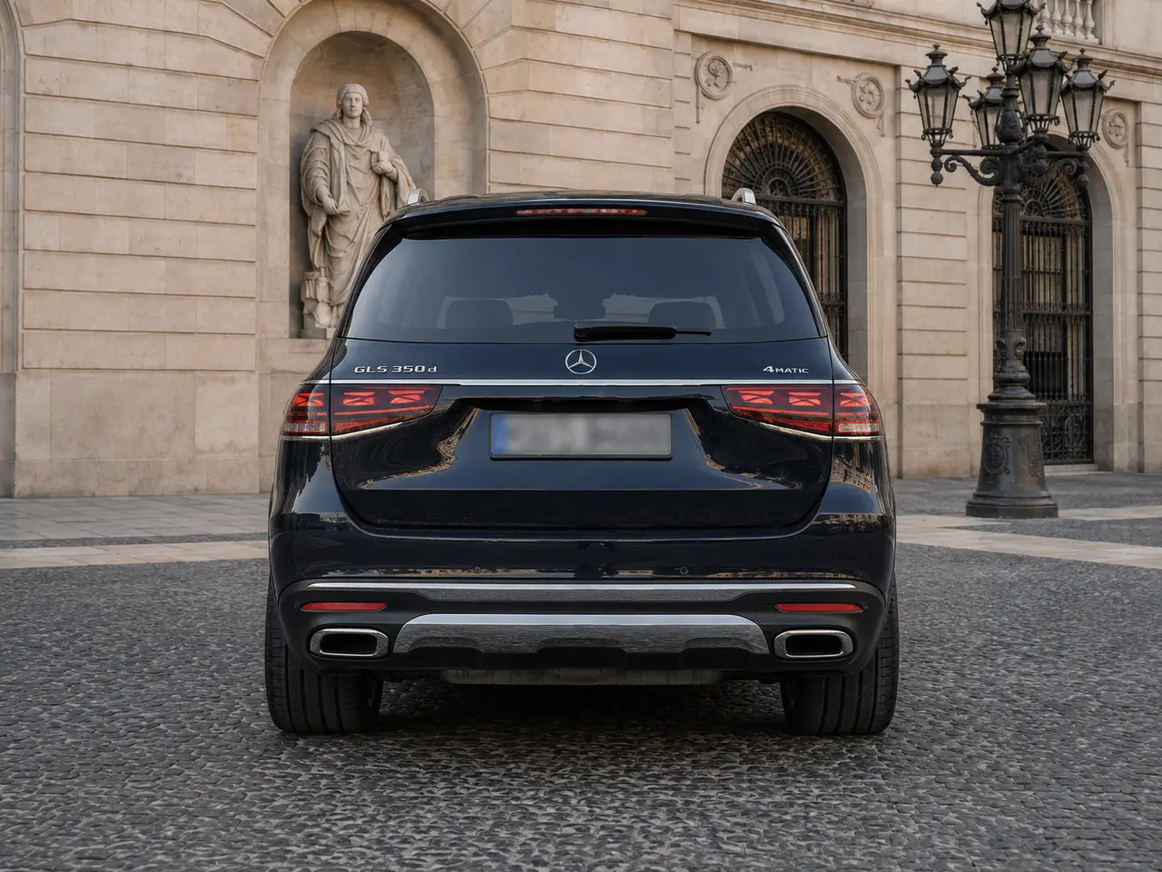 Mercedes Benz GLS-klasse 350 D Exclusive 7 Posti 2025, rear view — Rome Luxury Car Rental, Rome. The Mercedes-Benz GLS 350d Exclusive brings a different kind of presence to the fleet: a…